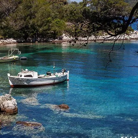 Malo - One-bedroom With Balcony And Sea View - Attic 1 Apartmán *