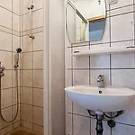 Malo - One-bedroom With Balcony And Sea View - Attic 1 * Lastovo