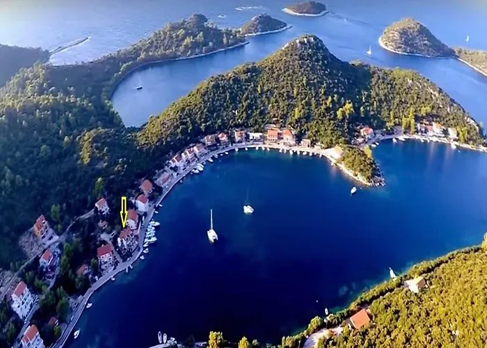 Malo - One-bedroom With Balcony And Sea View - Attic 1